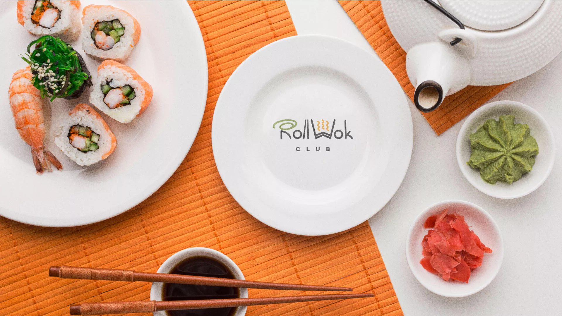 Разработка логотипа и фирменного стиля суши-бара «Roll Wok Club» в Сарове